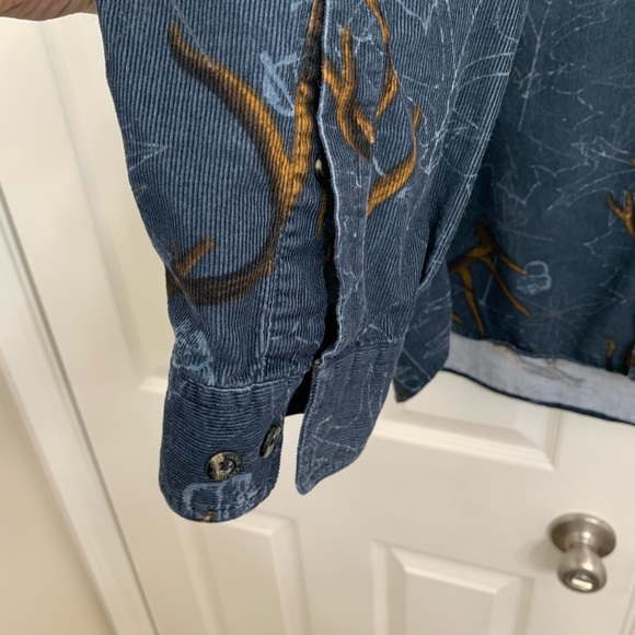 Vintage Columbia Corduroy Long Sleeve Shirt with Antler Design - Picture 4 of 5